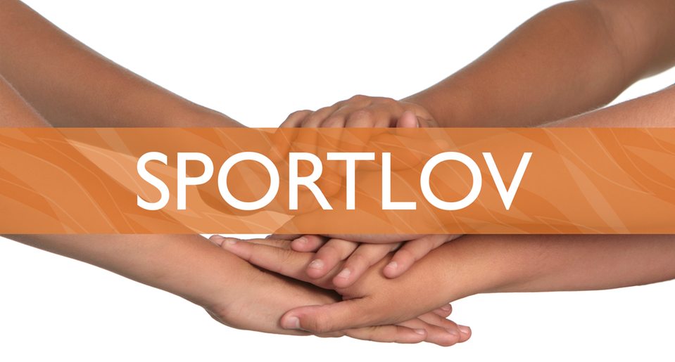 Händer som håller på varandra bakom texten "sportlov"